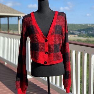 Wild Fable Red Black Cropped‎ Sweater